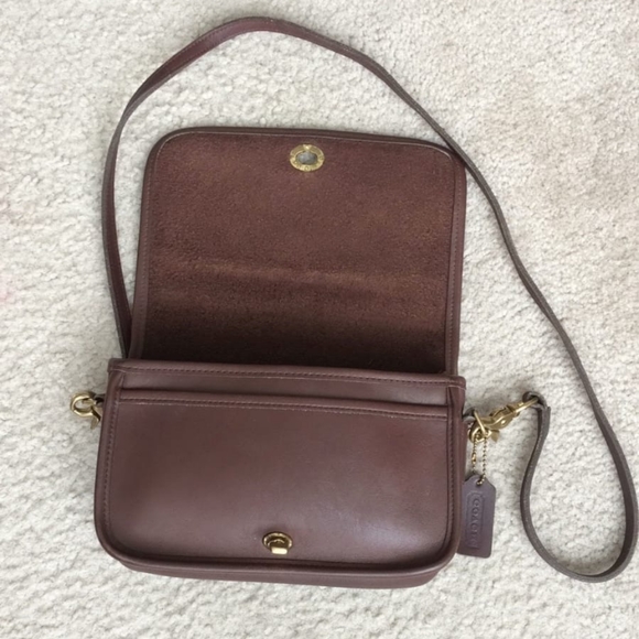Authentic Coach Vintage Bag - Picture 7 of 7